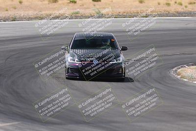 media/Jun-01-2025-CalClub SCCA (Sun) [[eae223c5dd]]/Group 1/Track Event 4/